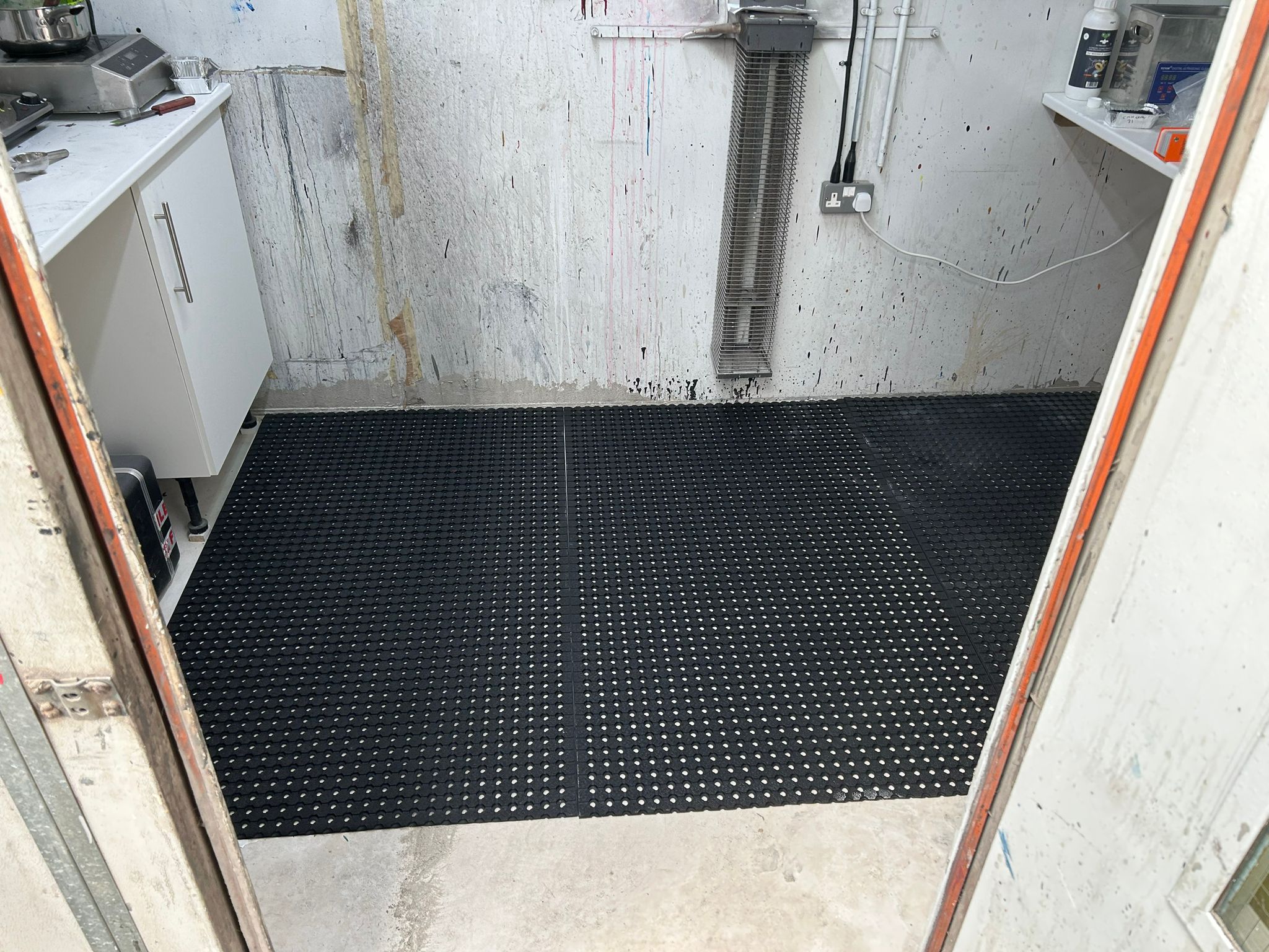 Anti Fatigue Station Mats By GrassMats USA